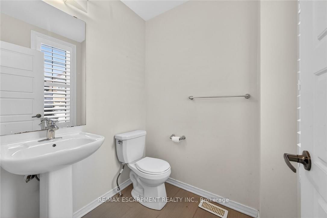 17 Larry Crescent - Photo 5