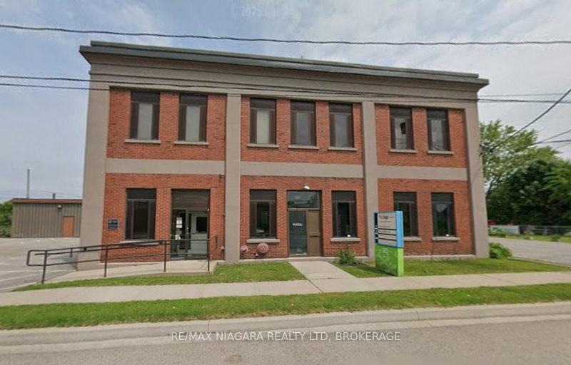 20 Lewis St, Fort Erie, L2A 2P7 | Image 3