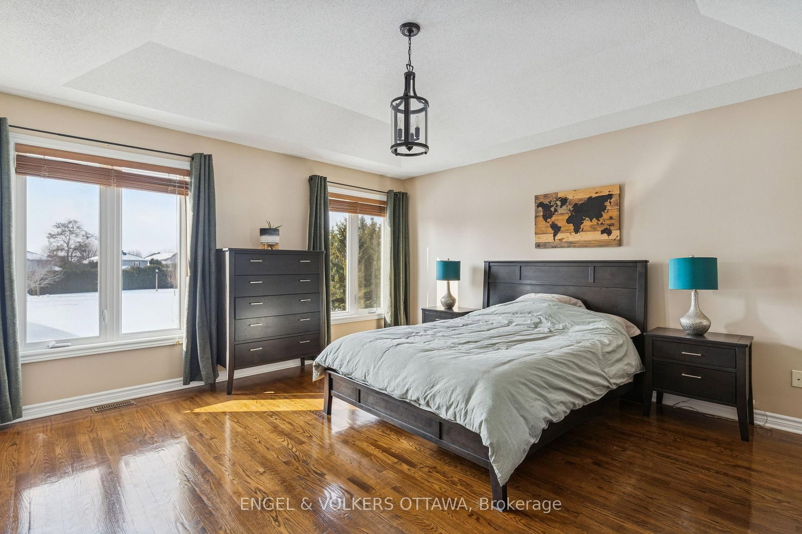 Detached House for sale at 76 Frontenac Boulevard, Russell, Ontario, K0A 1W0 - Embrun - MLS: X12801962