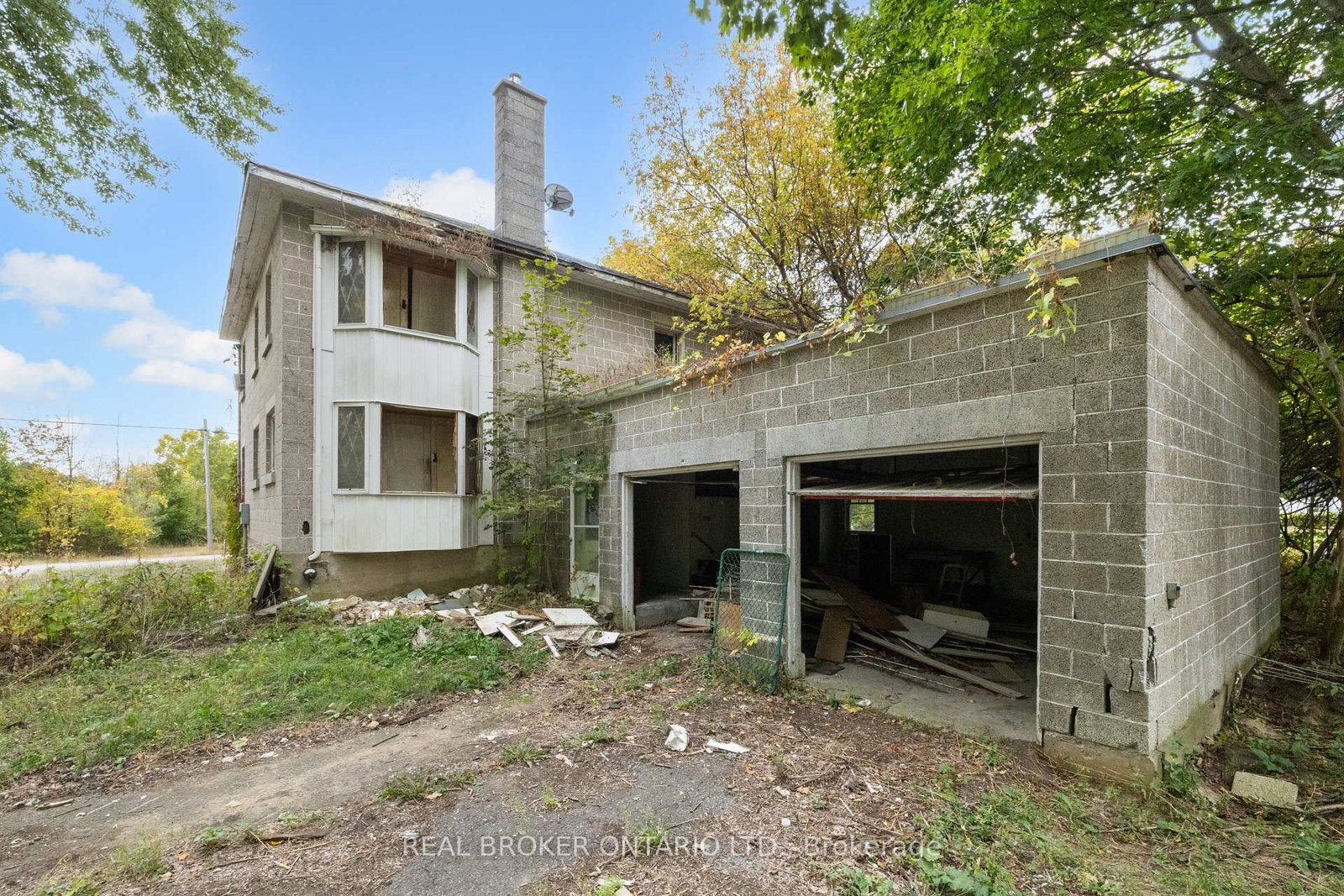 Listing Image 6