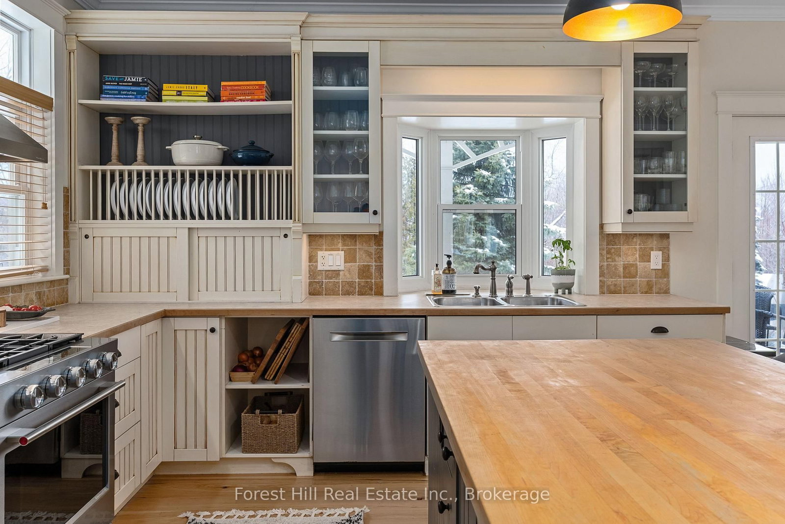 156 Snowbridge Way - Photo 9