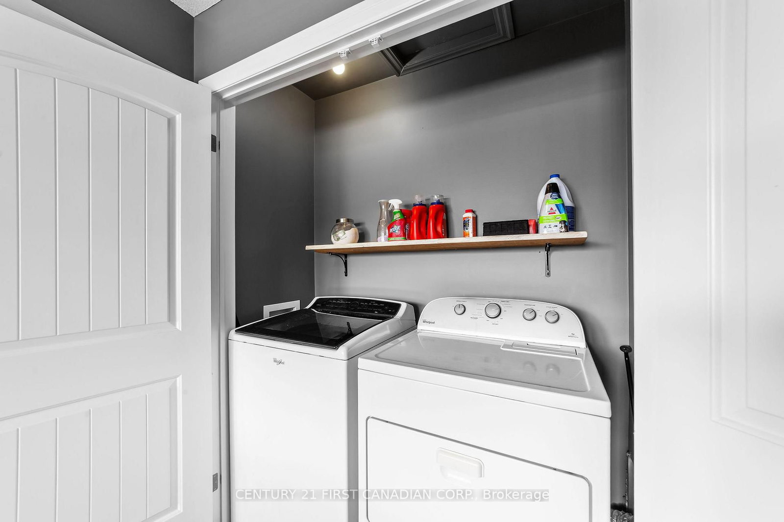 Detached House for sale at 181 Gilmour Drive, Lucan Biddulph, Ontario, N0M 2J0 - Lucan - MLS: X12802572