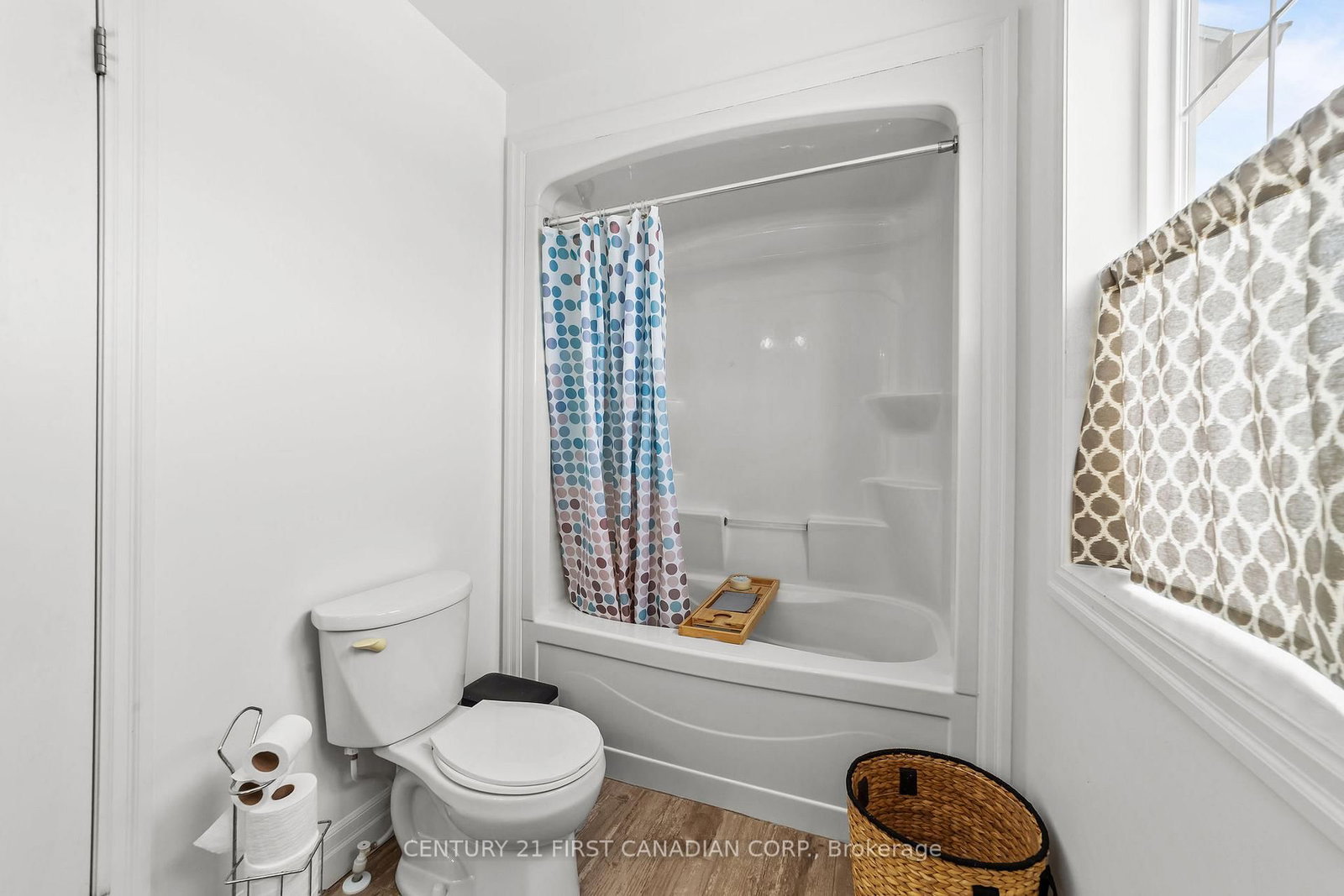 Detached House for sale at 181 Gilmour Drive, Lucan Biddulph, Ontario, N0M 2J0 - Lucan - MLS: X12802572