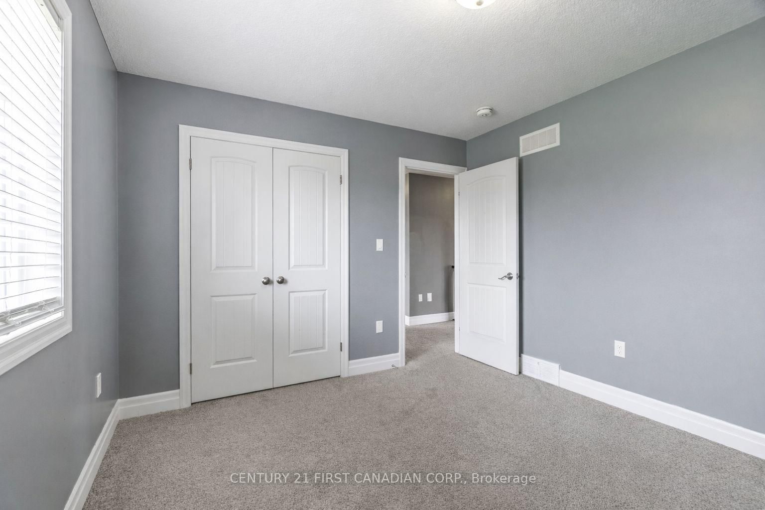 Detached House for sale at 181 Gilmour Drive, Lucan Biddulph, Ontario, N0M 2J0 - Lucan - MLS: X12802572