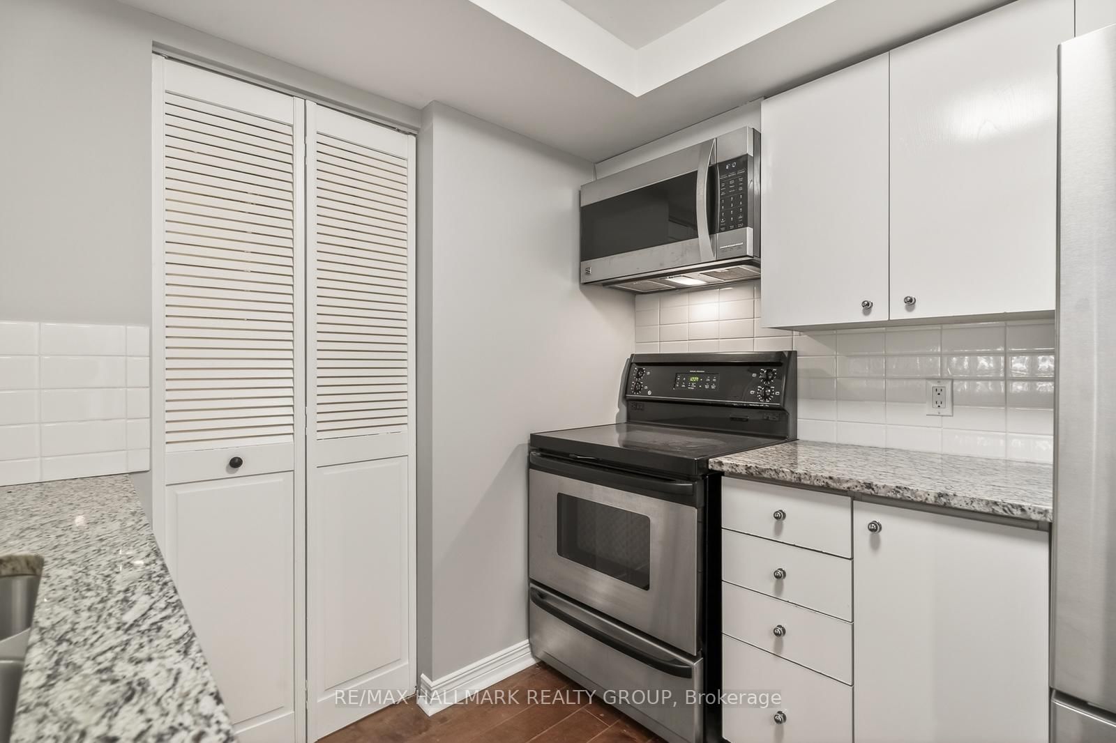 30 Charlevoix Street, Unit 203 - Photo 21