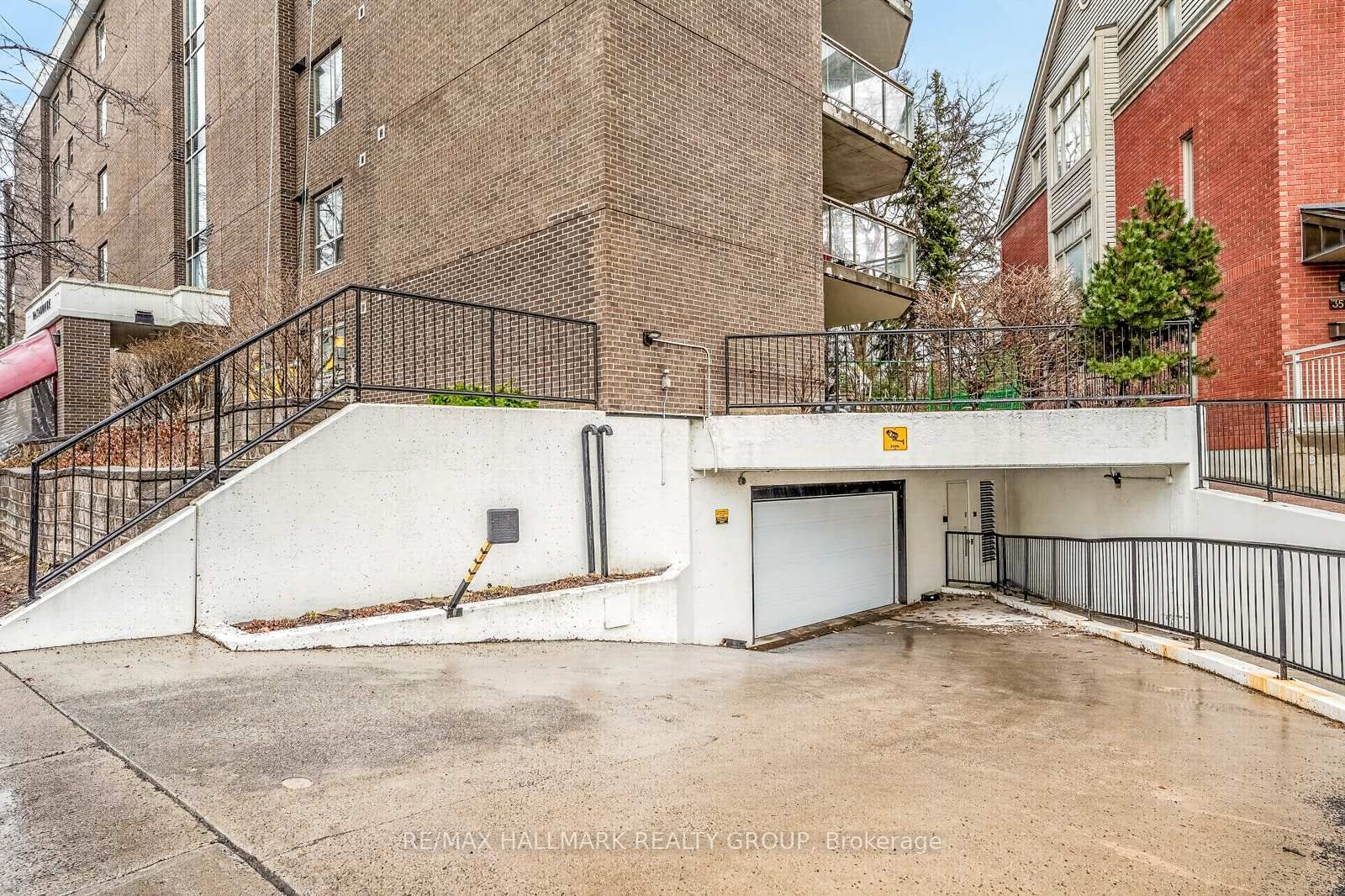 30 Charlevoix Street, Unit 203 - Photo 40