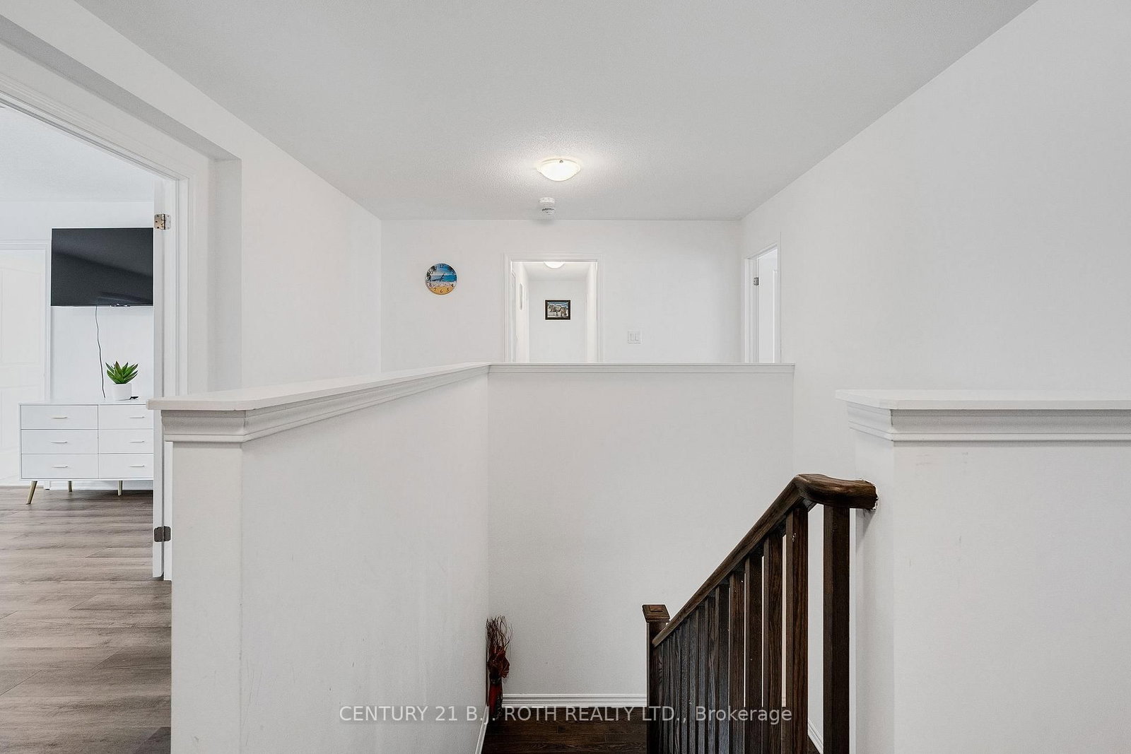 Detached House for sale at 22 Dyer Crescent, Bracebridge, Ontario, P1L 0N4 - Macaulay - MLS: X12802894