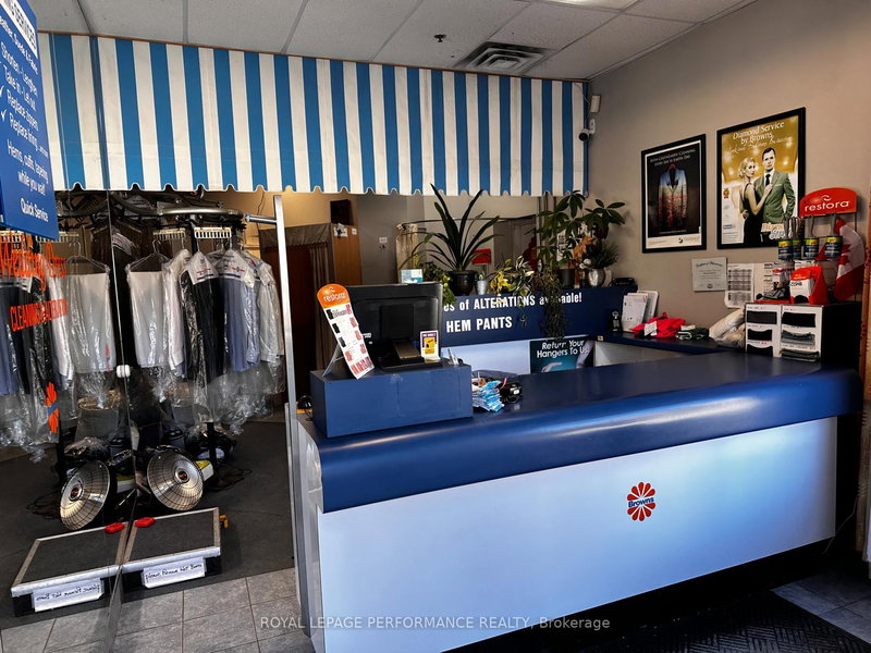 54B - 2121 Carling Ave, Ottawa, K2A 1H2 | Image 3