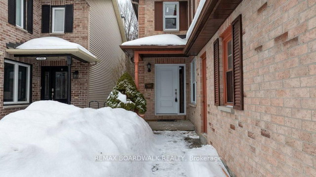 1707 Des Perdrix Crescent