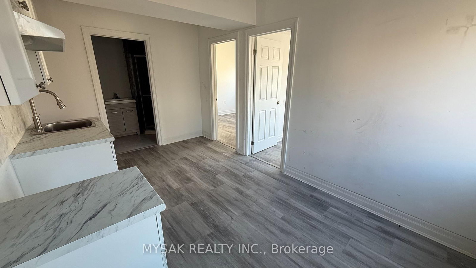 7 King Street - Photo 3