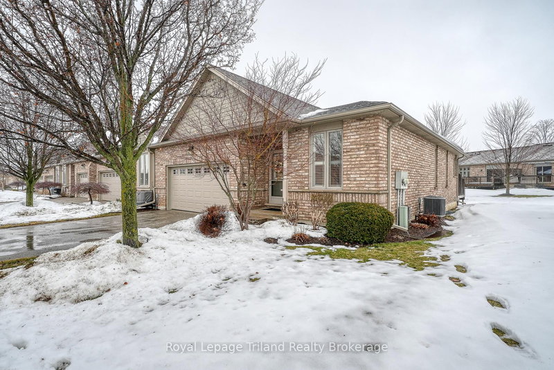 54 - 570 Spitfire St, Woodstock, N4T 0C2 | Image 3