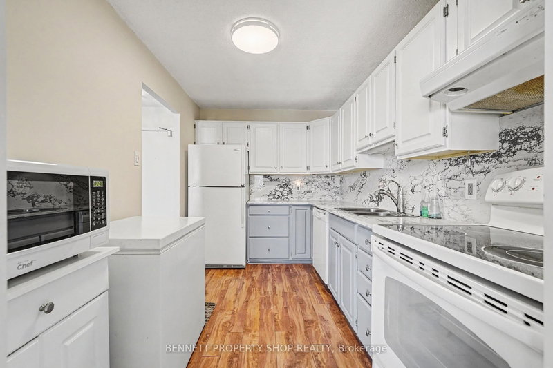 2011 - 665 Bathgate Dr, Ottawa, K1K 3Y4 | Image 3