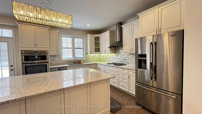 2 Forest Grove Lane, Kitchener, Ontario image-0-1