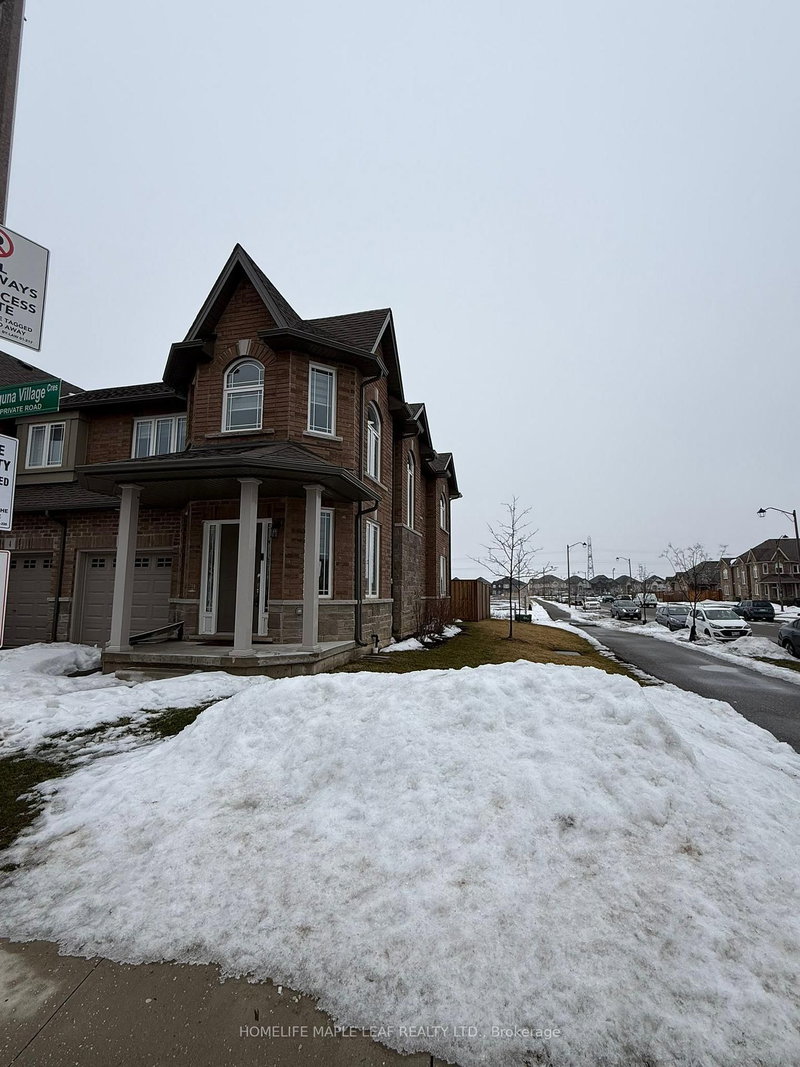 2 Laguna Village Cres, Hamilton, L0R 1P0 | Image 2