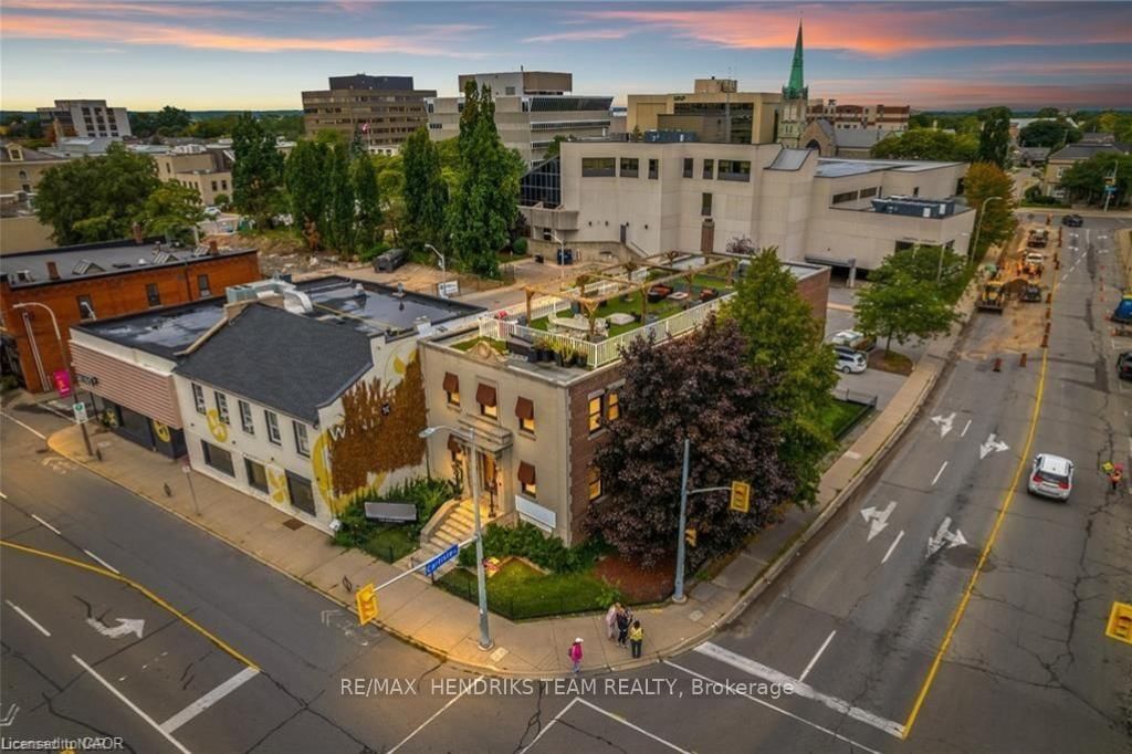 145 KING Street, Unit Lower Level - Photo 22