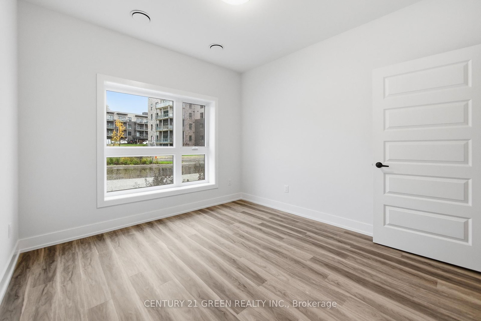 1100 Lackner Place, Unit 210 - Photo 31