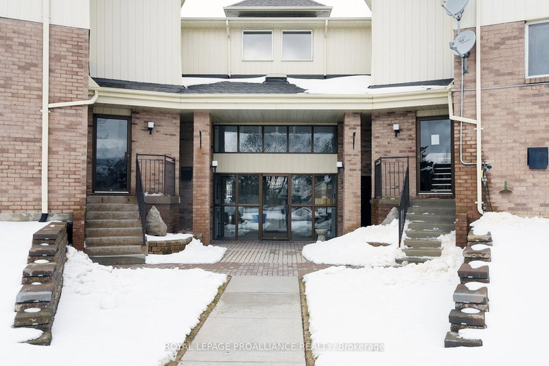 311A - 221 North Park St, Belleville, K8P 5A6 | Image 3