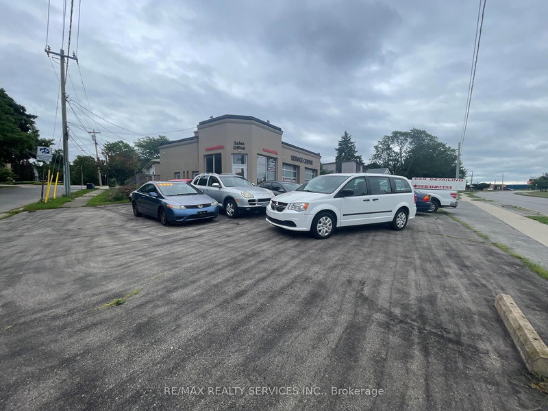 54 Ormond St S, Thorold, L2V 1Y5 | Image 3