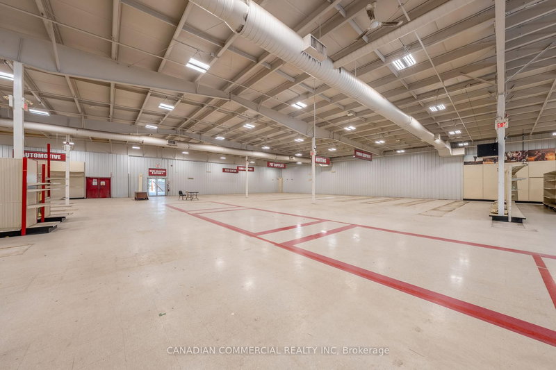 1699 London Line, Sarnia, N7W 1B1 | Image 2