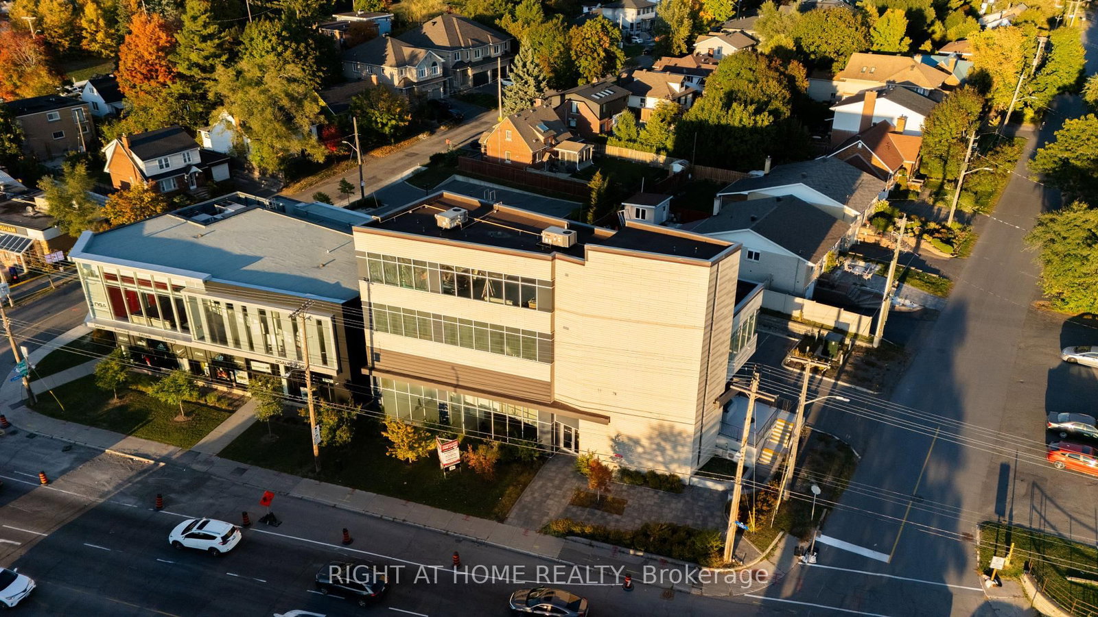 1637 BANK Street, Unit 101