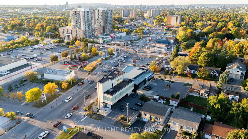 101 - 1637 BANK St, Ottawa, K1V 7Y9 | Image 2