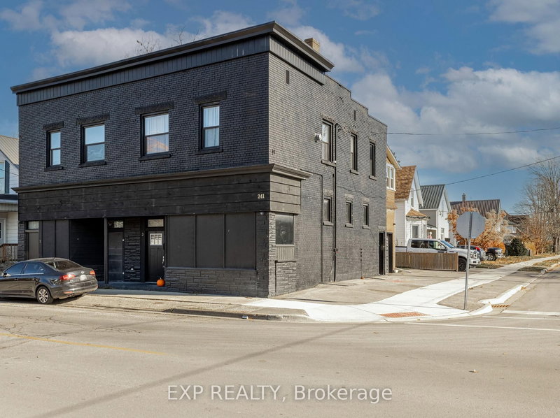 241 ROSS St, St. Thomas, N5R 3Y5 | Image 3