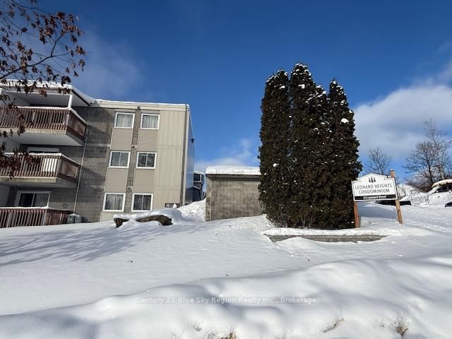 307 - 213 Leonard Street