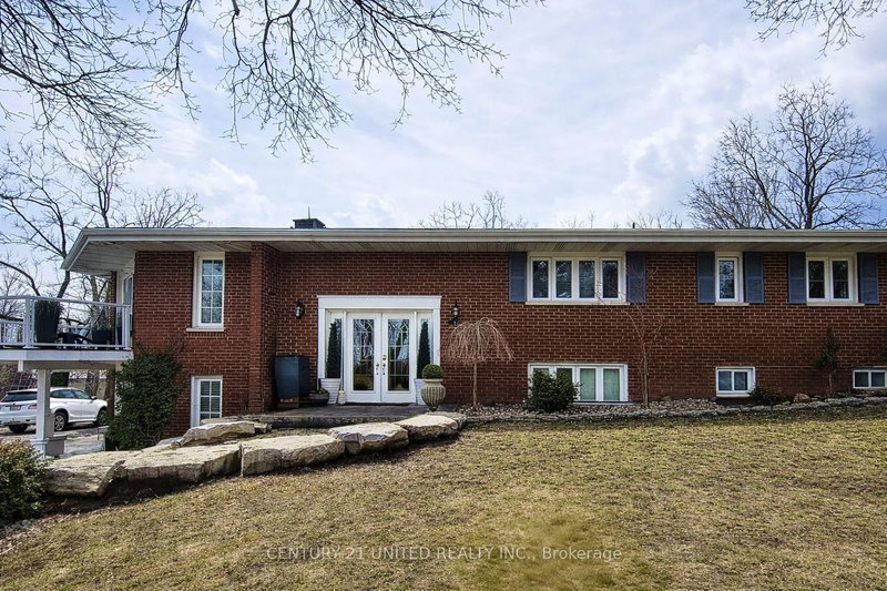 105 Ridgewood Rd, Peterborough, K9J 1P2 | Image 2