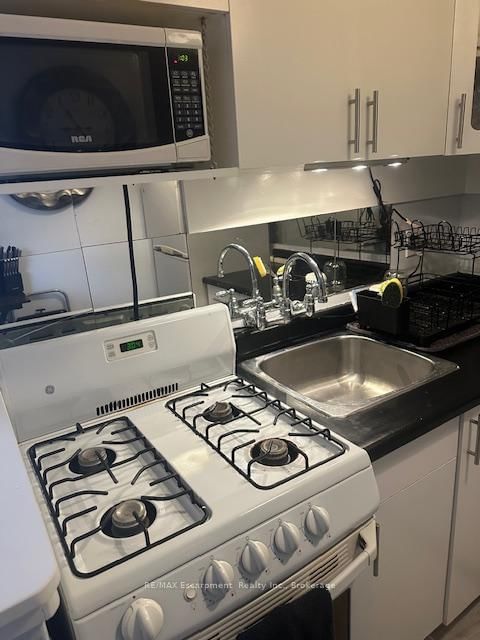 60 Robinson Street, Unit 305 - Photo 6