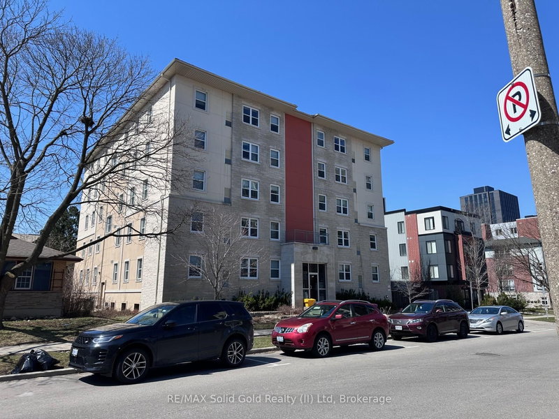 203 - 271 Lester St, Waterloo, N2L 3W6 | Image 3