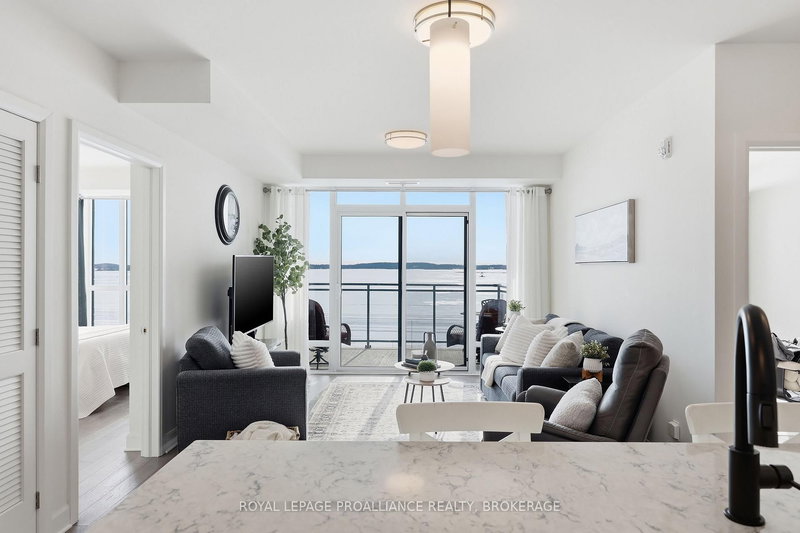 410 - 129A South St, Gananoque, K7G 0A9 | Image 3