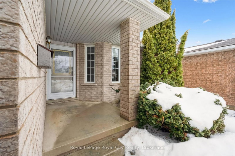 45 Borland Dr, Guelph, N1G 5B5 | Image 2