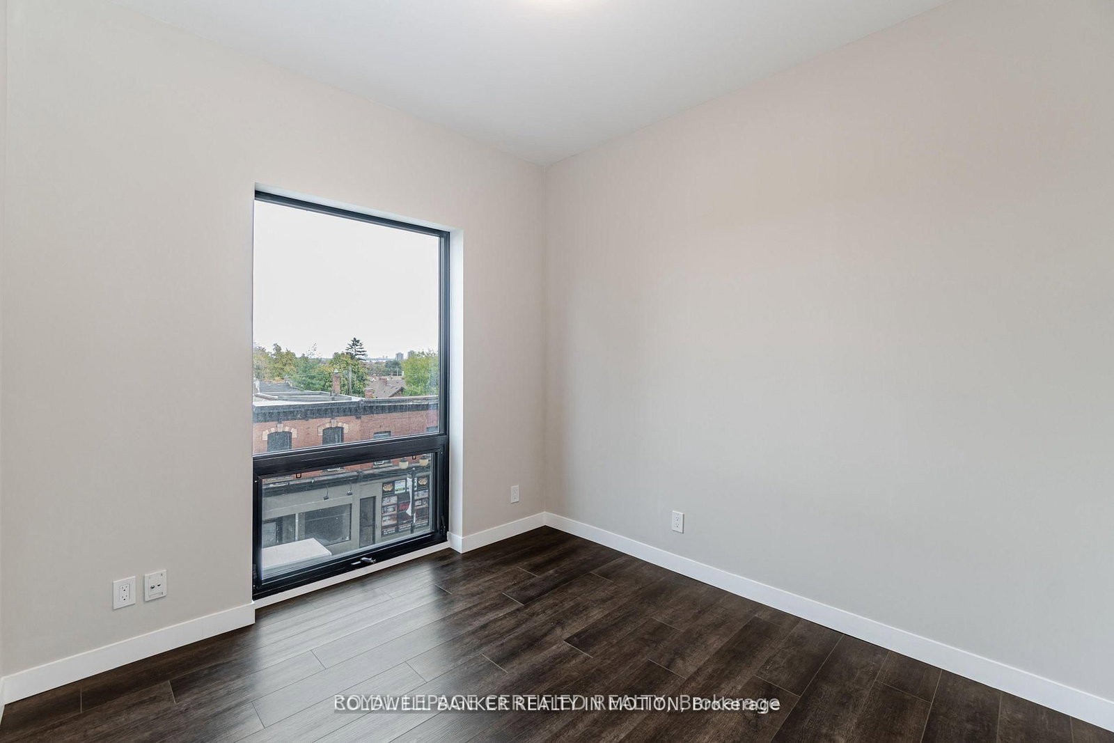 Condo for sale at 303-15 Queen Street, Hamilton, Ontario, L8P 0C6 - Central - MLS: X12806412