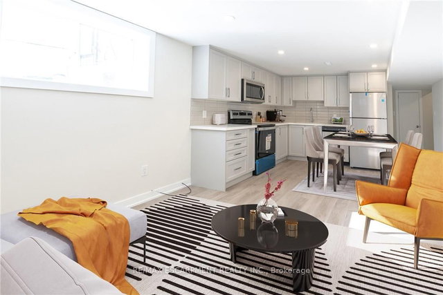 2 - 749 Upper Ottawa Street