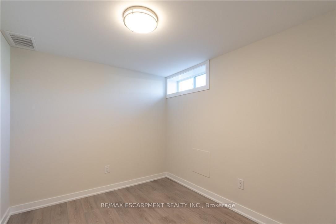 749 Upper Ottawa Street, Unit 2 - Photo 16