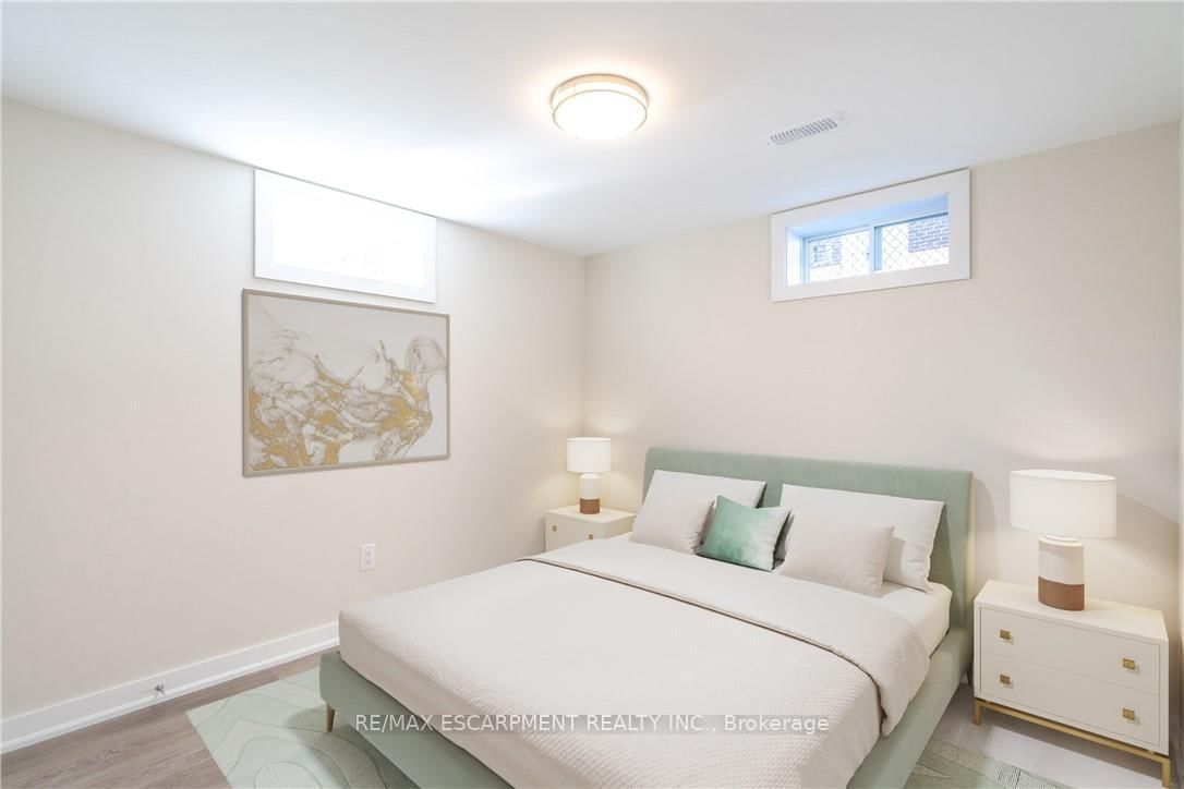 749 Upper Ottawa Street, Unit 2 - Photo 4