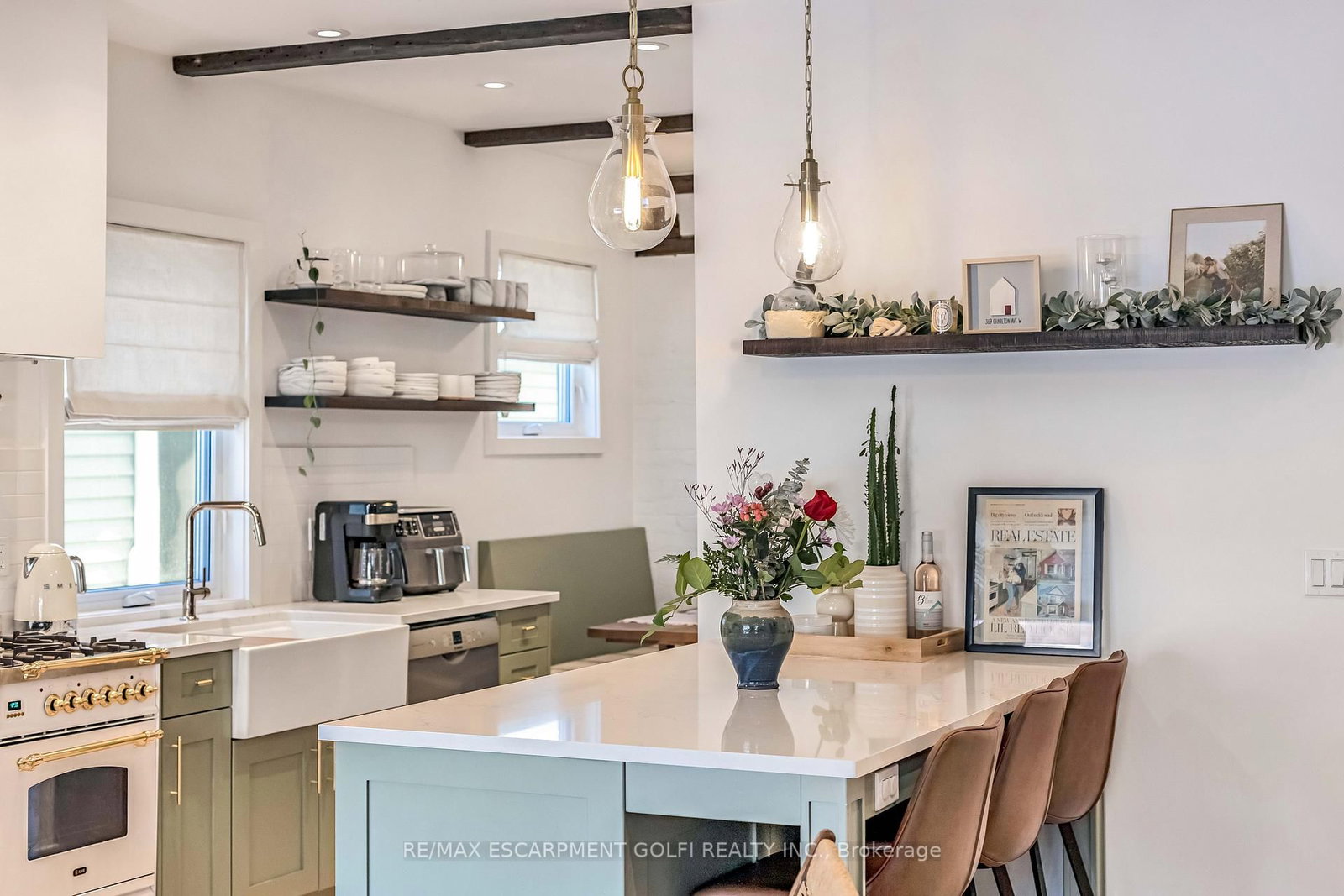 Detached House for sale at 369 Charlton Avenue, Hamilton, Ontario, L8P 2E6 - Kirkendall - MLS: X12806748