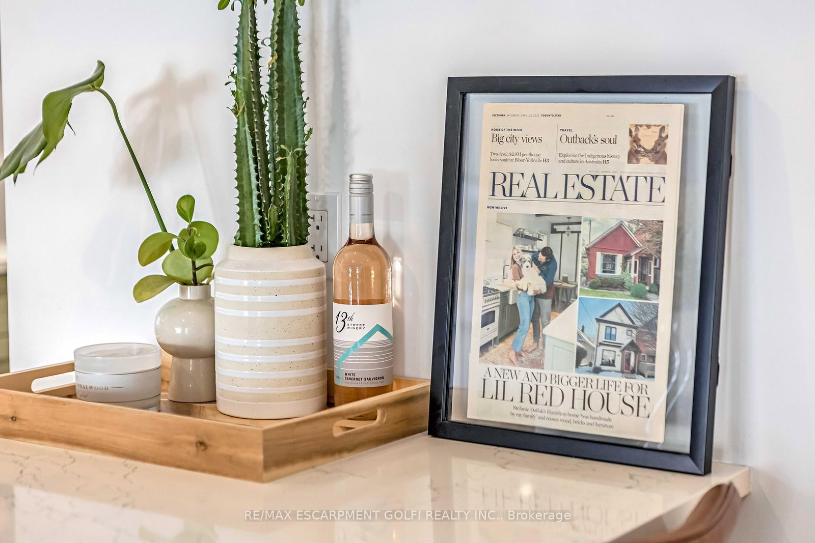 Detached House for sale at 369 Charlton Avenue, Hamilton, Ontario, L8P 2E6 - Kirkendall - MLS: X12806748