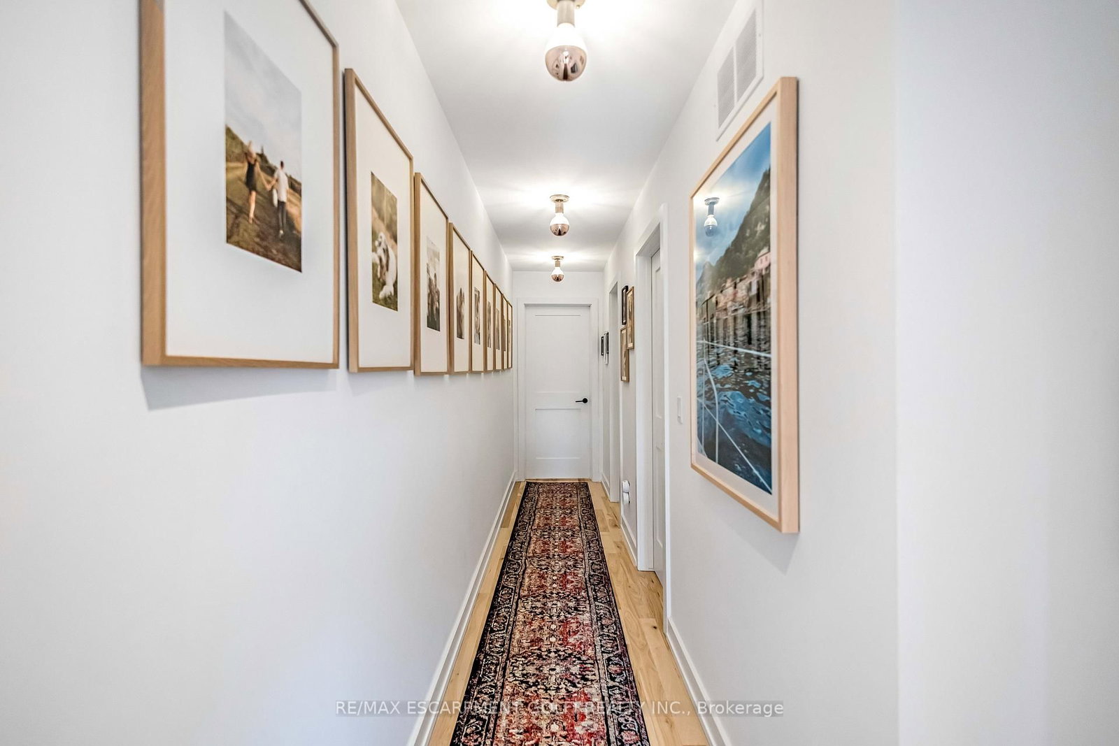 Detached House for sale at 369 Charlton Avenue, Hamilton, Ontario, L8P 2E6 - Kirkendall - MLS: X12806748