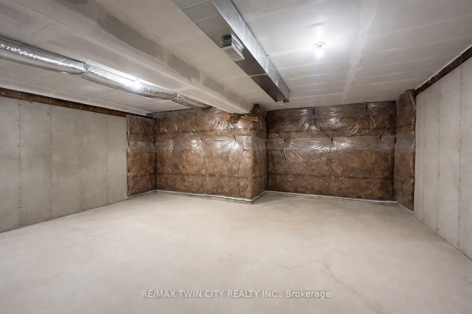 124 Seabrook Drive, Unit 107 - Photo 14