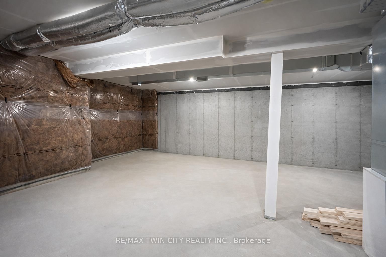 124 Seabrook Drive, Unit 107 - Photo 15