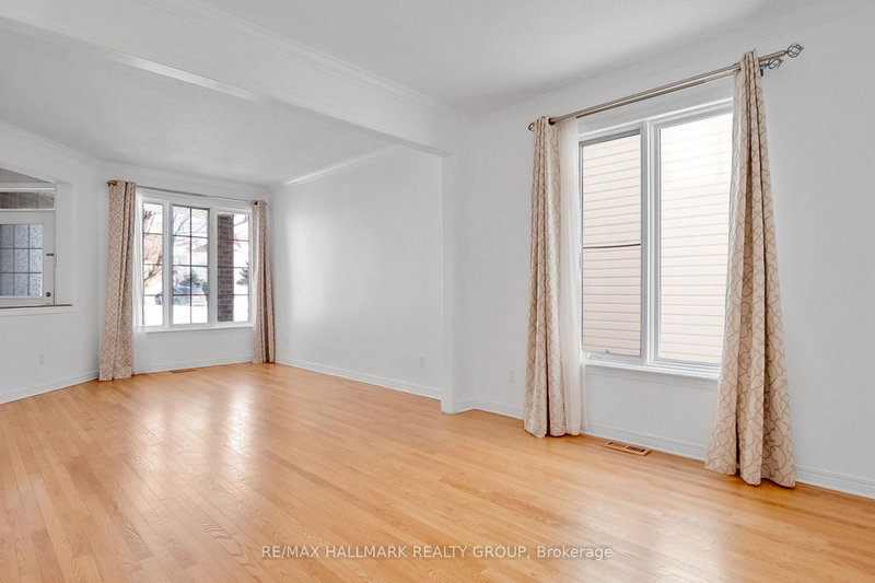 45 Rialto Way, Ottawa, K1T 4B1 | Image 3