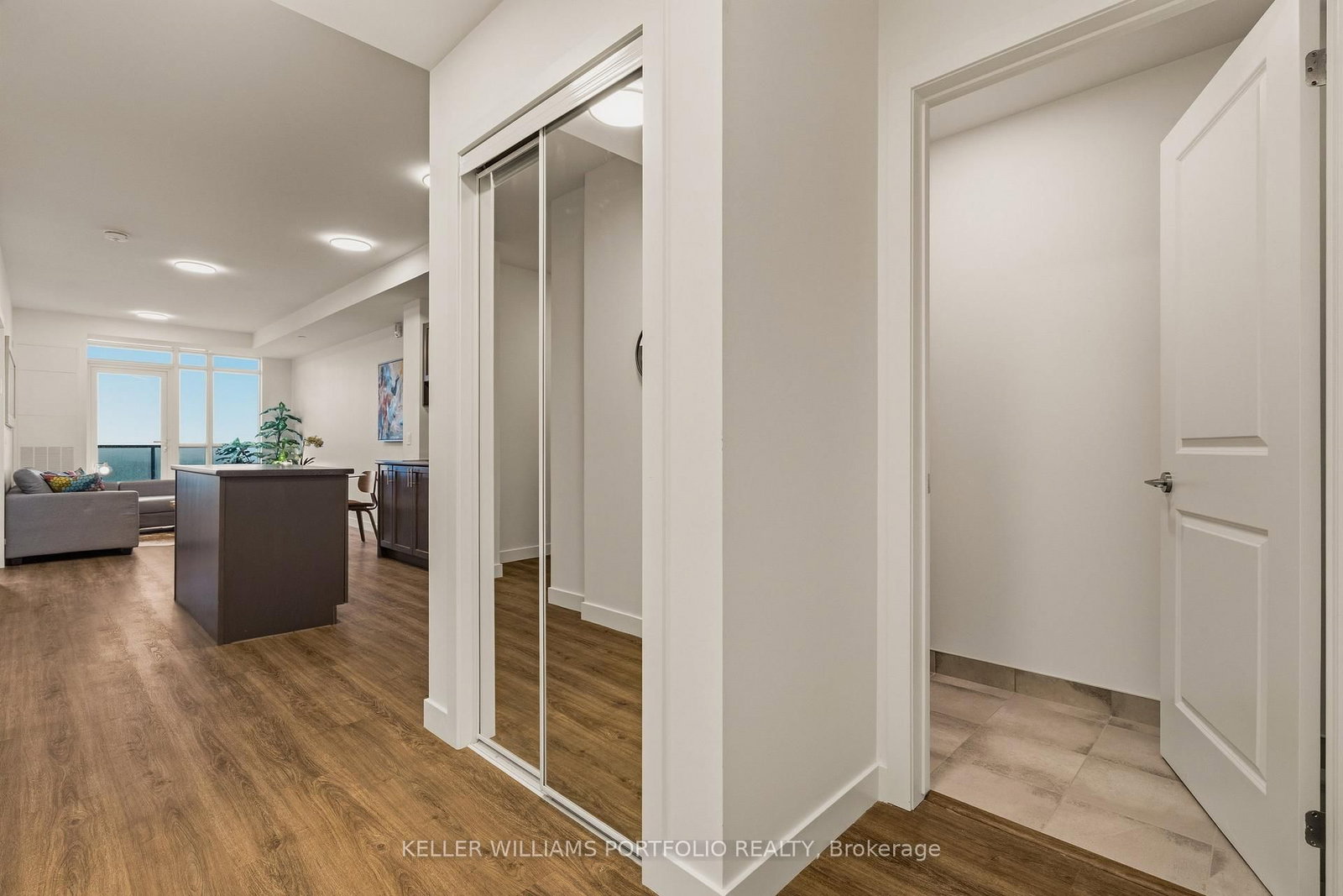 Condo for sale at 1019-461 Green Road, Hamilton, Ontario, L8E 5B4 - Lakeshore - MLS: X12807500