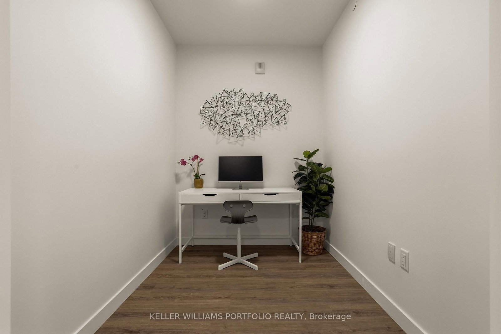 461 Green Road, Unit 1019 - Photo 6