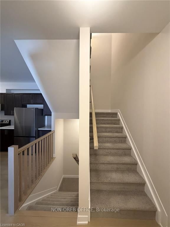 110 Ryan Reynolds Way, Orleans, K4A 5T4 | Image 3