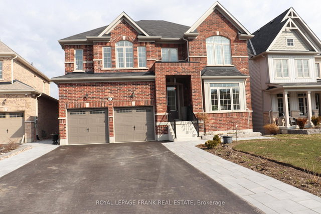 60 Hennessey Crescent