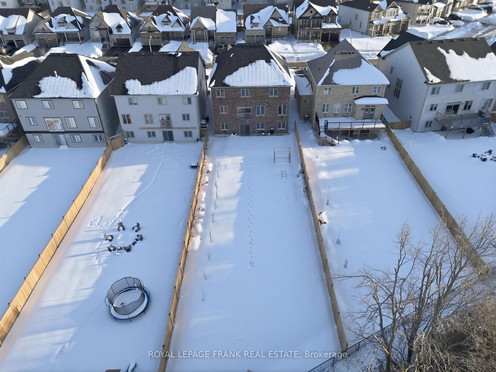 60 Hennessey Crescent - Photo 49