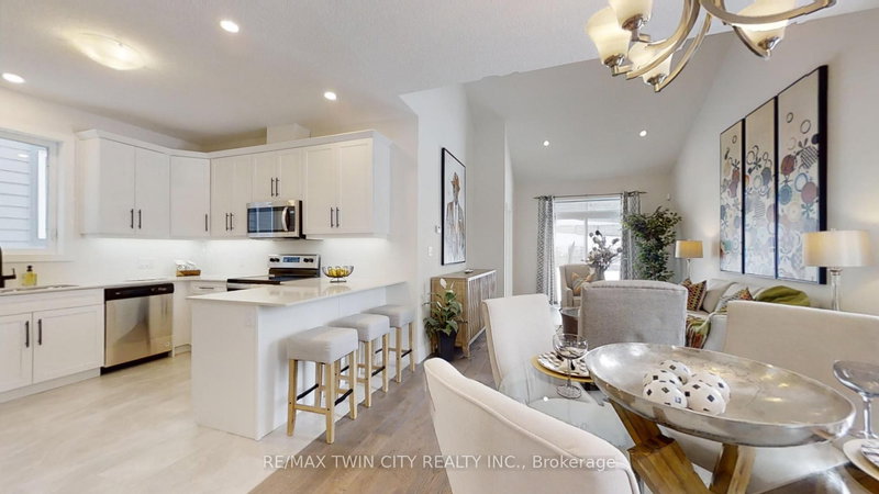 67 Julie Cres, London South, N5X 3X4 | Image 2