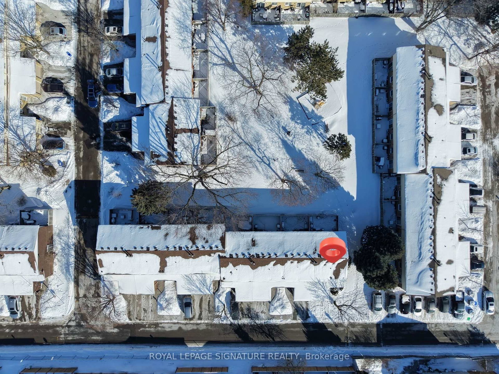 Townhouse for sale at 9-100 Quigley Road, Hamilton, Ontario, L8K 6J1 - Vincent - MLS: X12808716