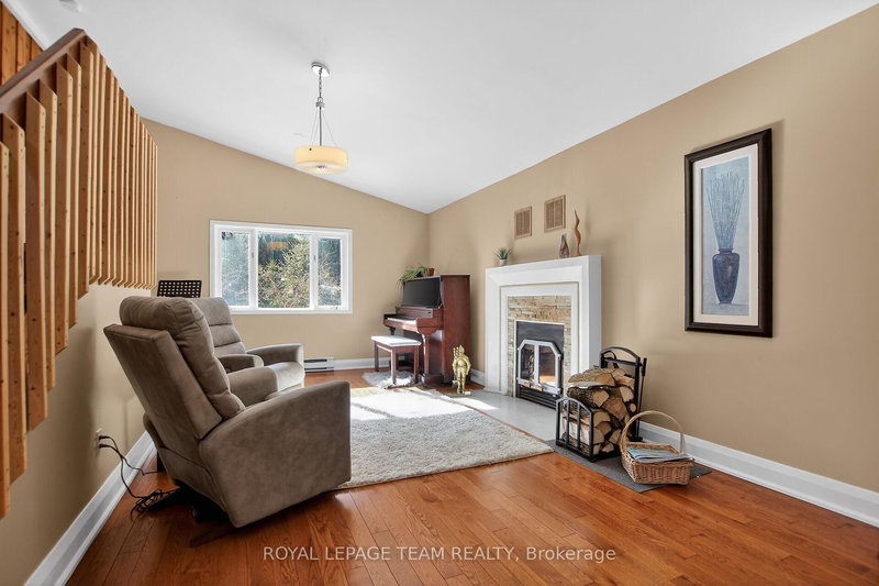 941 Corkery Rd, Carp, K0A 1L0 | Image 2